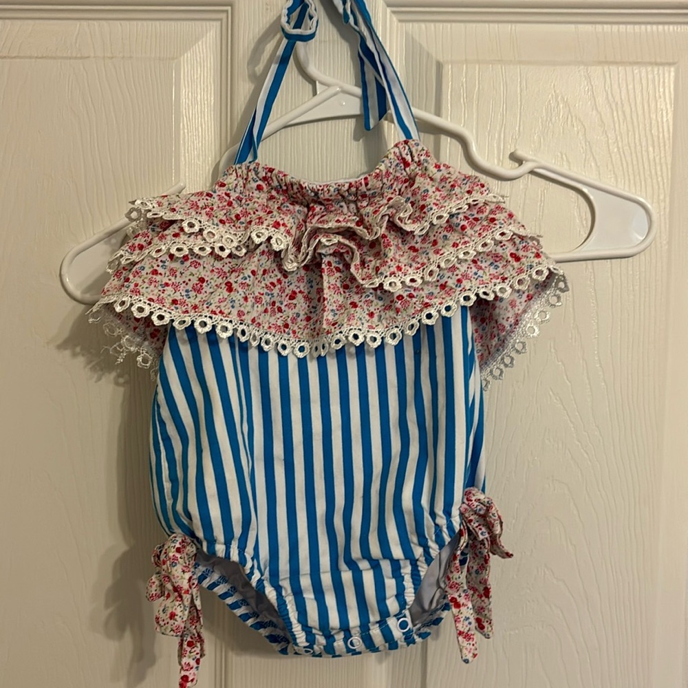 SIZE 2. Little girl vintage like swim suit.